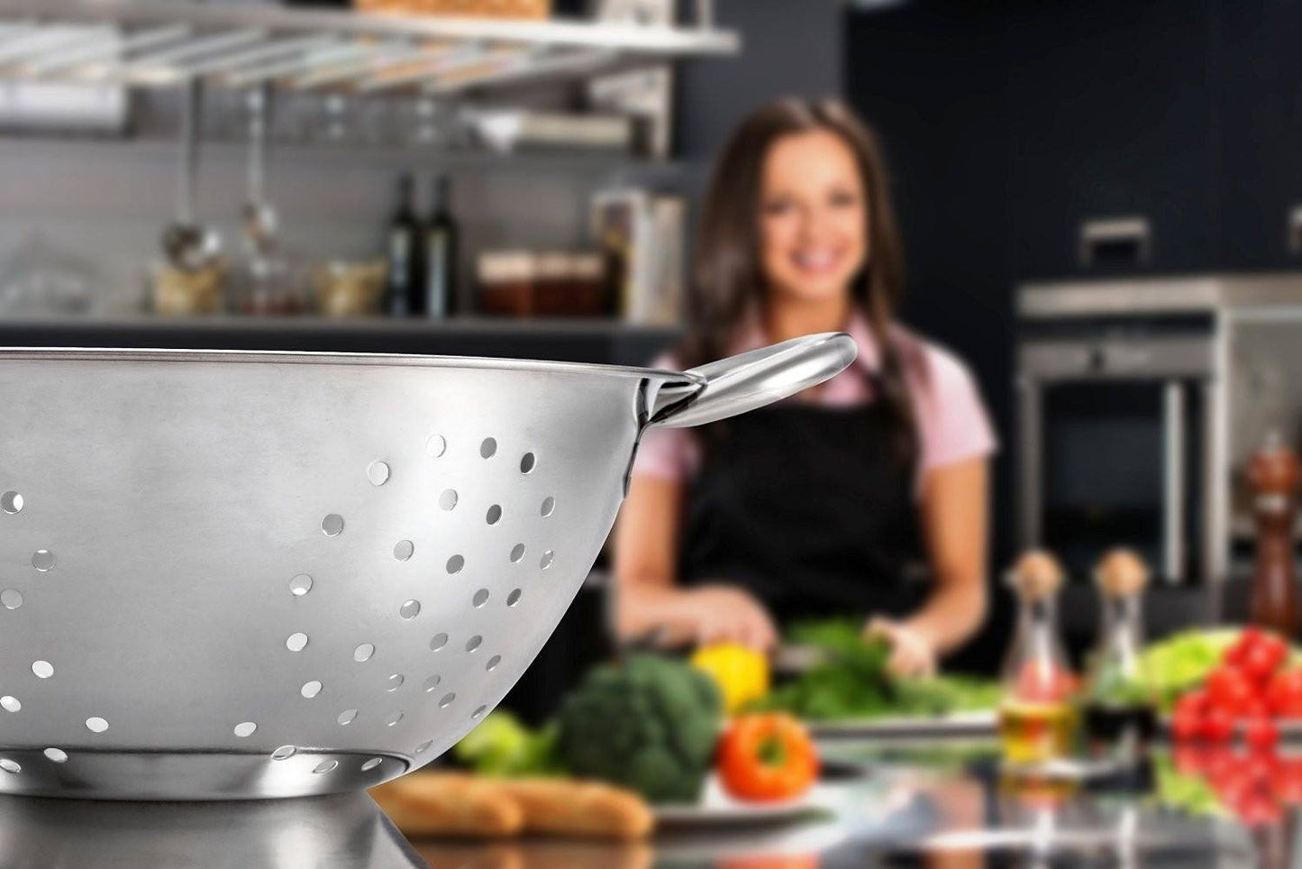 Pro Chef Kitchen Tools Stainless Steel Colander Strainer - Metal Kitchen Sink Pasta Drainer with Wide Grip Basket Handles to Strain Large Pots Noodles, Wash Berries, Fruits, Vegetables, Salads - Pro Chef Kitchen Tools